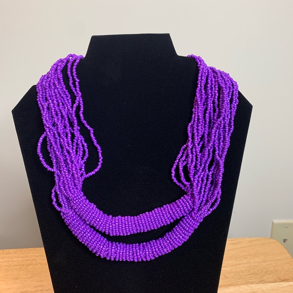 Necklace Set - Picture 2 of 3